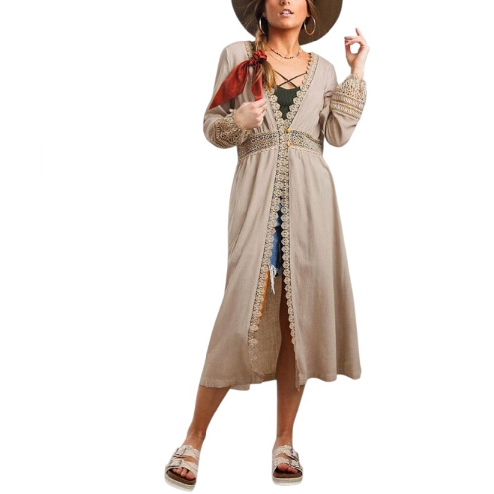 NWT Gimmicks Lace Trim Kimono Duster
